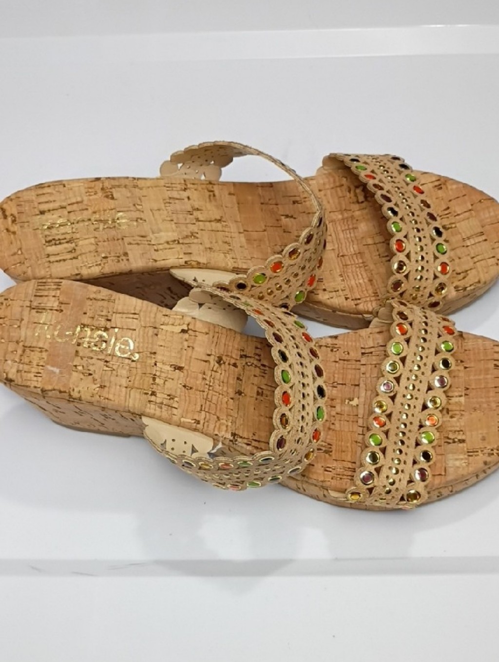 Kensie Women's Tan Cork Slide Sandals With Multicolor Studs - Size 7.5 Nwt — image 3 of 7